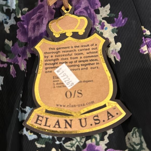 ELAN USA NWT Floral On/ Off shoulder Top with adjustable upper strap. - Picture 9 of 9